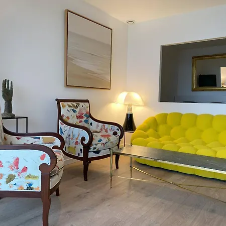 Апартаменты Renove Avec Jardin, Wifi, Parking A 750m De La A - Fr-1-368-452 *